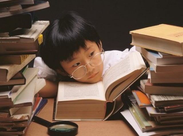 研究：过度努力或将影响语言学习效果